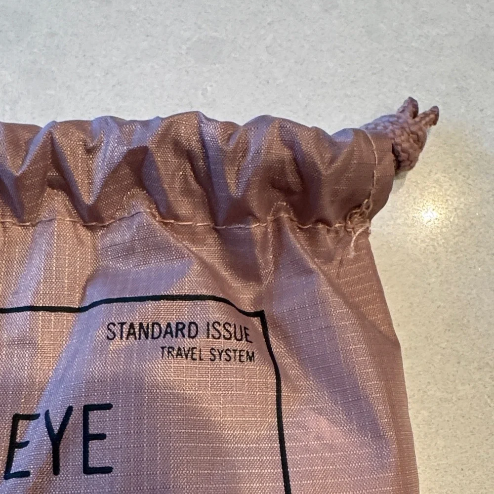 Herschel Brown eye  Mask new with storage case.